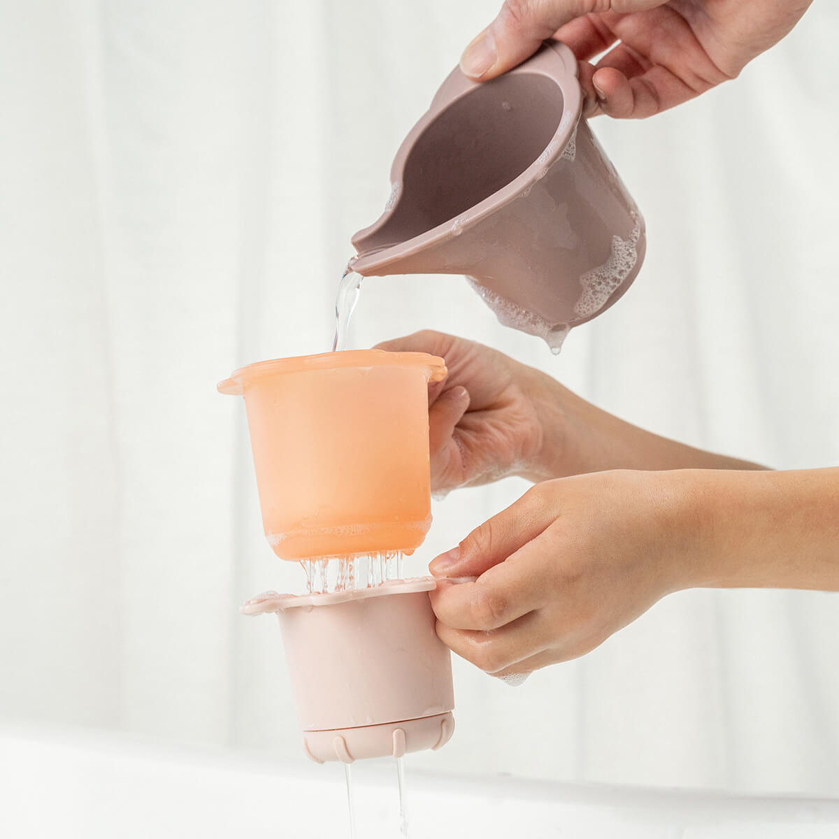 Water play & stacking cups 3pk